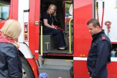 kindergarten_besucht_feuerwehr_20150608_1050177500